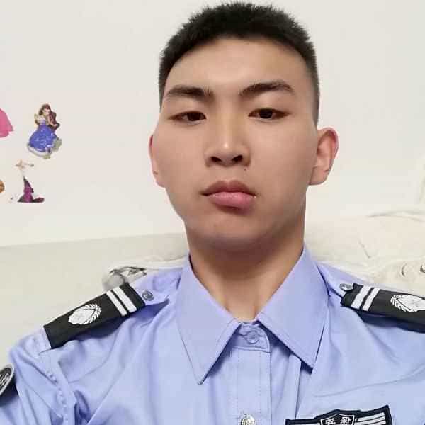 贵州26岁单身帅哥真诚找对象-龙岗征婚相亲网