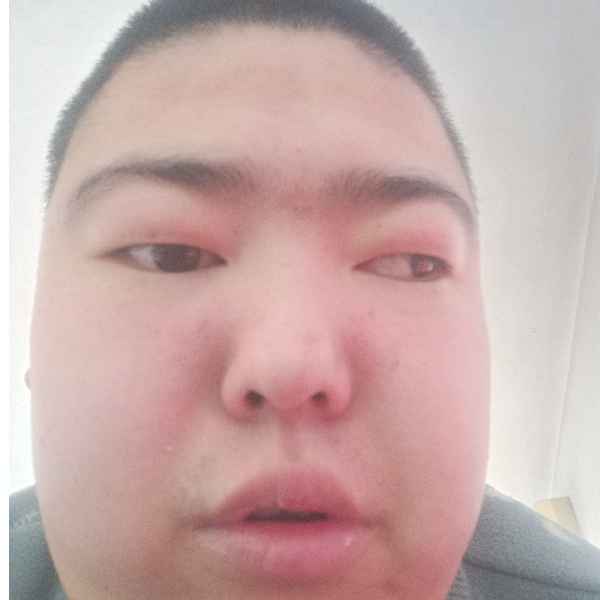 内蒙古22岁单身帅哥真诚找对象-龙岗征婚相亲网