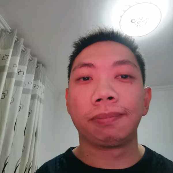 北京34岁单身帅哥真诚找对象-龙岗征婚相亲网