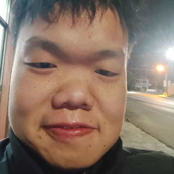 江苏25岁单身帅哥真诚找对象-龙岗征婚相亲网