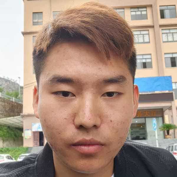 湖南23岁单身帅哥真诚找对象-龙岗征婚相亲网