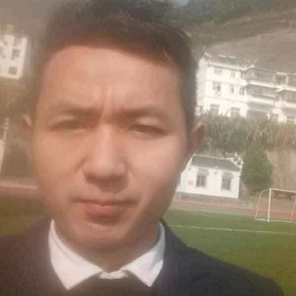 湖北35岁单身帅哥真诚找对象-龙岗征婚相亲网