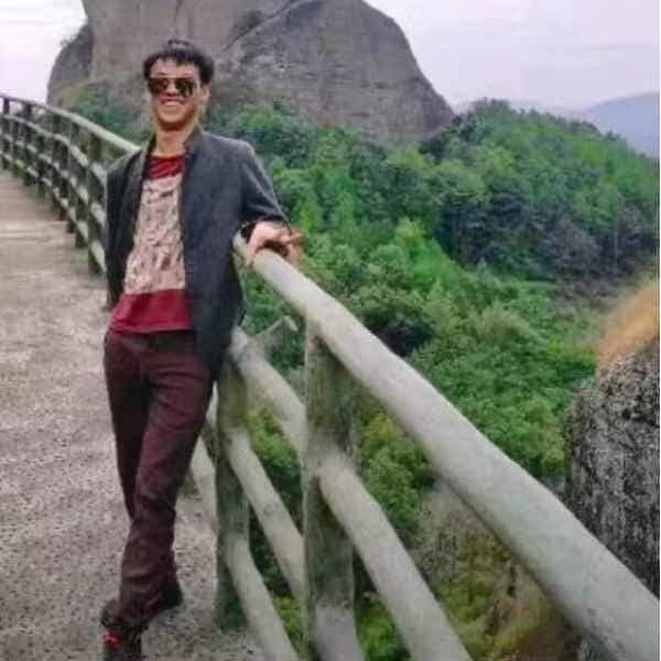广东27岁单身帅哥真诚找对象-龙岗征婚相亲网