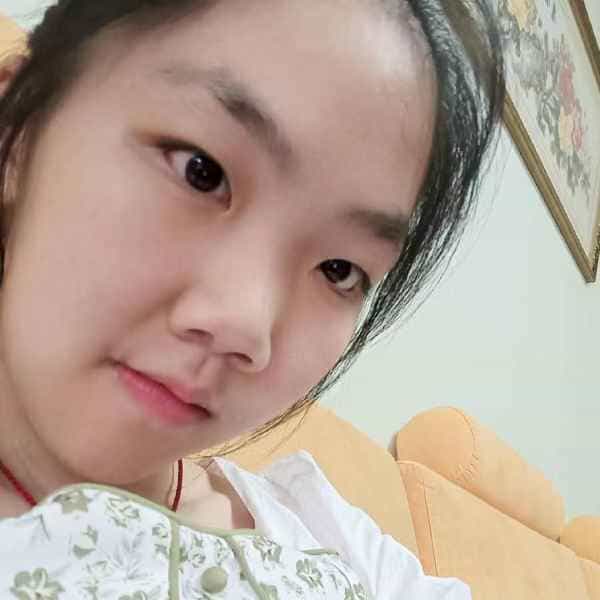 重庆22岁单身美女真诚找对象-龙岗征婚相亲网