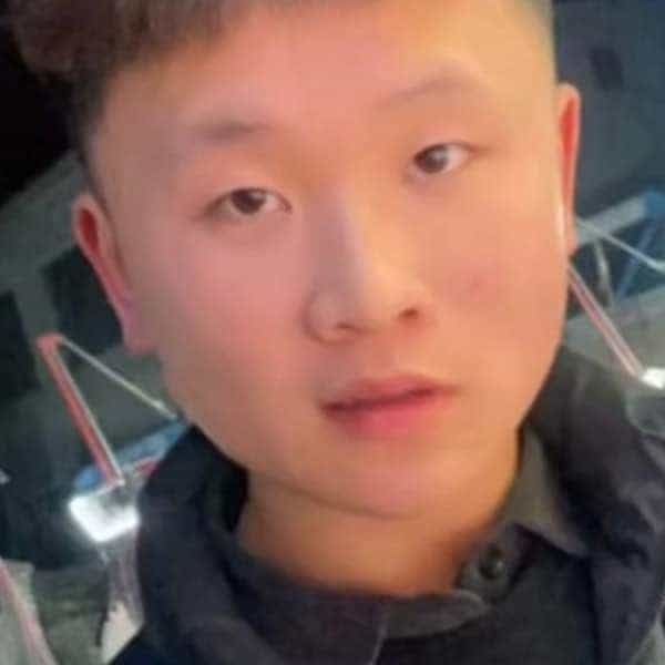 河南21岁单身帅哥真诚找对象-龙岗征婚相亲网