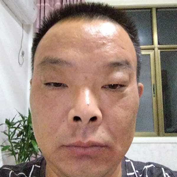 江苏47岁单身帅哥真诚找对象-龙岗征婚相亲网