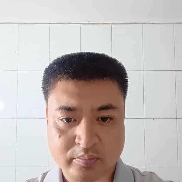 山东41岁单身帅哥真诚找对象-龙岗征婚相亲网
