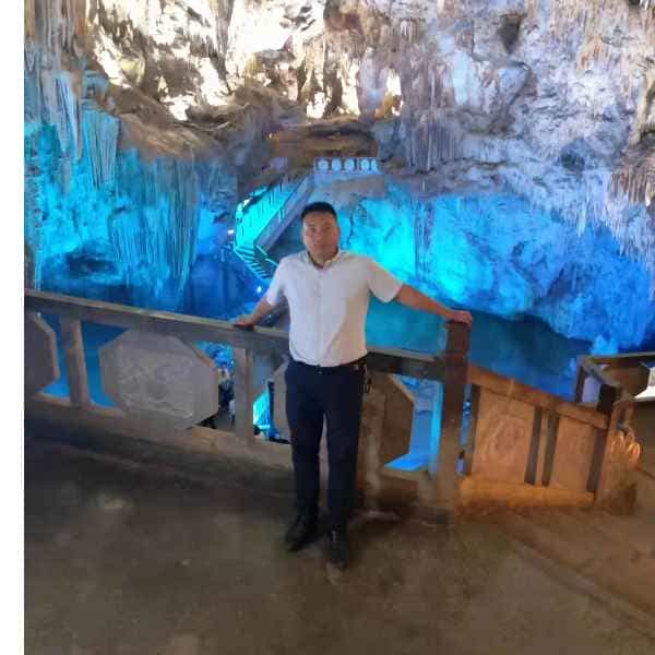云南34岁单身帅哥真诚找对象-龙岗征婚相亲网