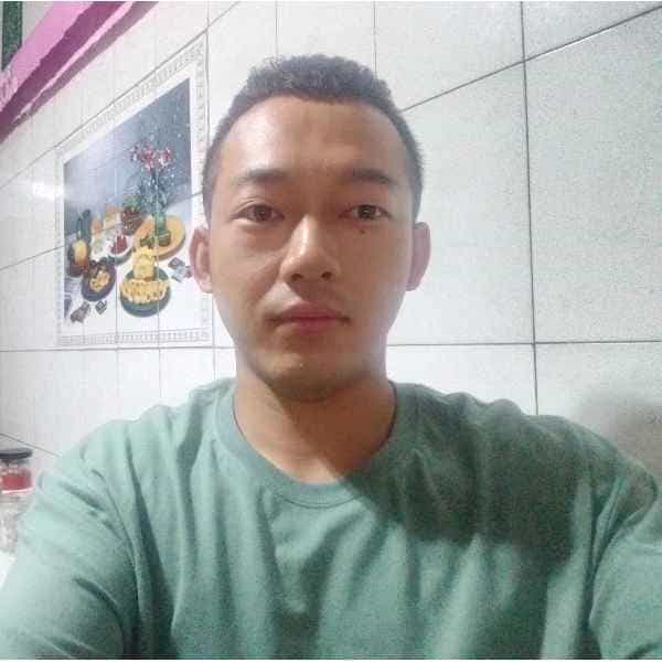 黑龙江28岁单身帅哥真诚找对象-龙岗征婚相亲网