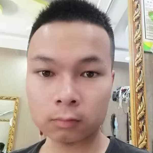 云南28岁单身帅哥真诚找对象-龙岗征婚相亲网