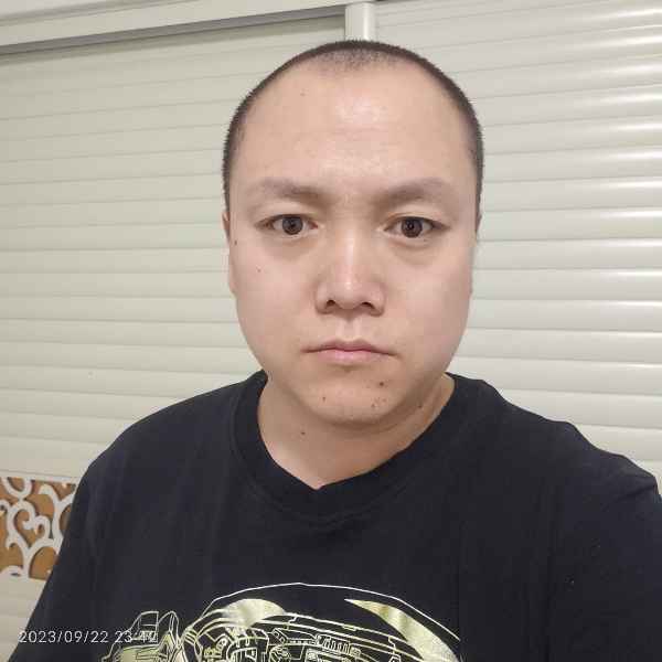 山东35岁单身帅哥真诚找对象-龙岗征婚相亲网