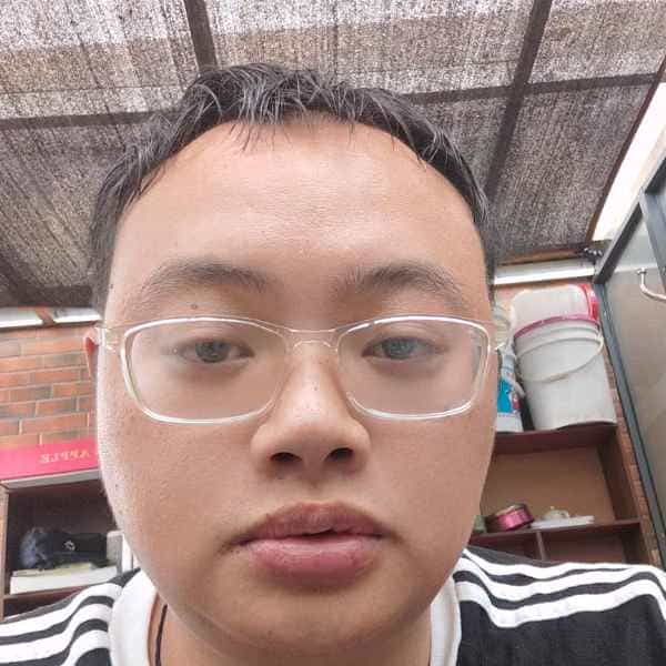江西33岁单身帅哥真诚找对象-龙岗征婚相亲网