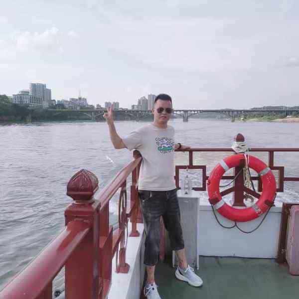 四川27岁单身帅哥真诚找对象-龙岗征婚相亲网