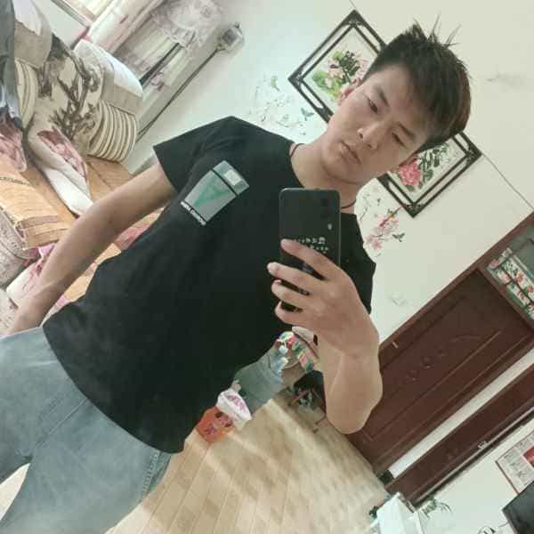 河南24岁单身帅哥真诚找对象-龙岗征婚相亲网
