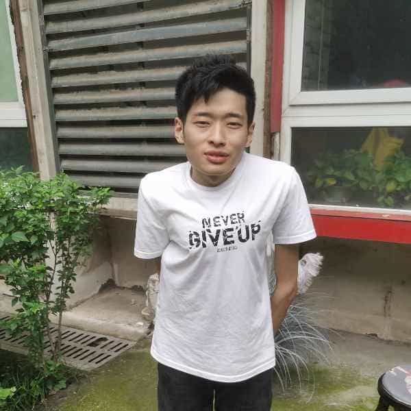 重庆34岁单身帅哥真诚找对象-龙岗征婚相亲网