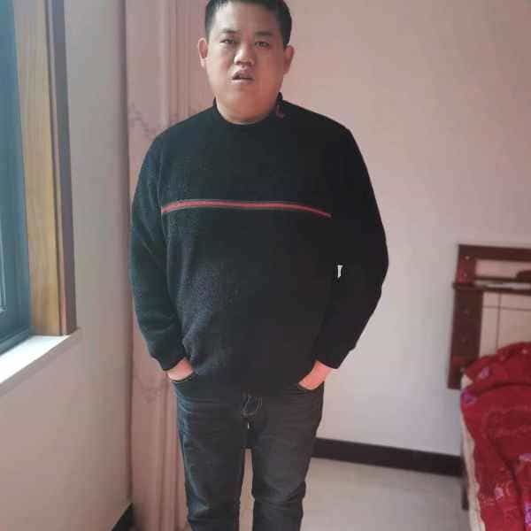重庆31岁单身帅哥真诚找对象-龙岗征婚相亲网