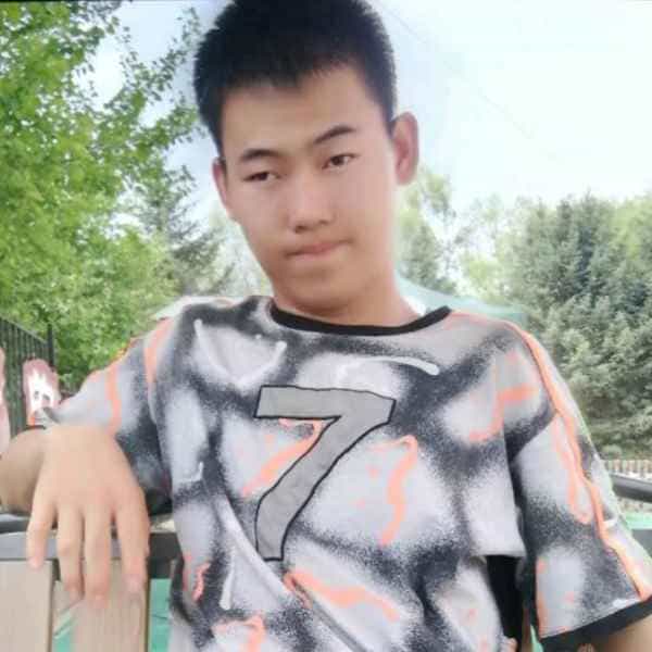 天津20岁单身帅哥真诚找对象-龙岗征婚相亲网