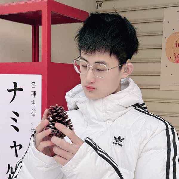浙江23岁单身帅哥真诚找对象-龙岗征婚相亲网