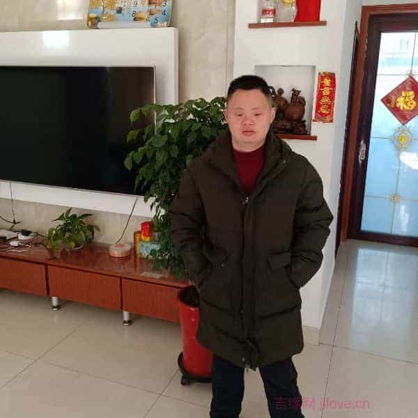 江苏28岁单身帅哥真诚找对象-龙岗征婚相亲网