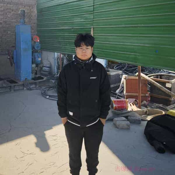 河北31岁单身帅哥真诚找对象-龙岗征婚相亲网