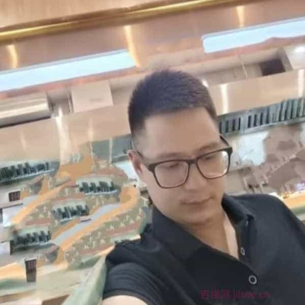 湖北38岁单身帅哥真诚找对象-龙岗征婚相亲网