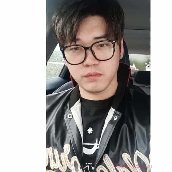 江苏27岁单身帅哥真诚找对象-龙岗征婚相亲网