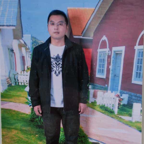 四川35岁单身帅哥真诚找对象-龙岗征婚相亲网