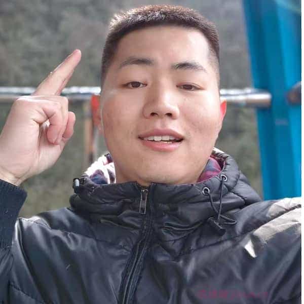 湖北27岁单身帅哥真诚找对象-龙岗征婚相亲网